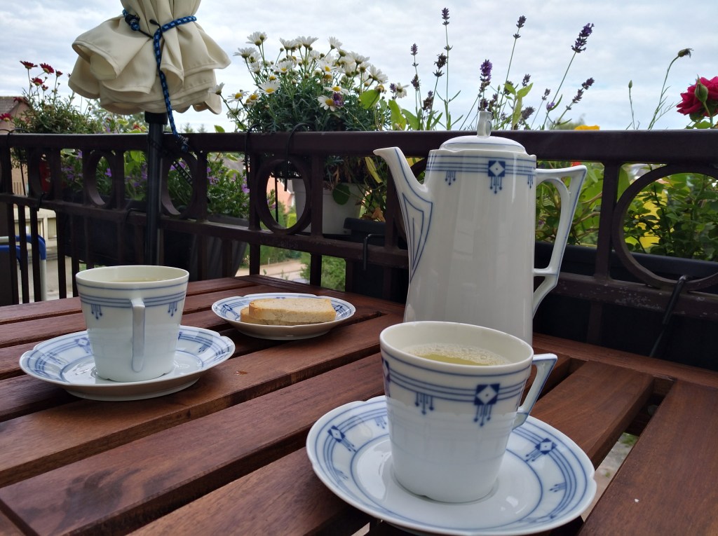 Aus dem Alltag fallen Worte in die&nbsp;Tasse